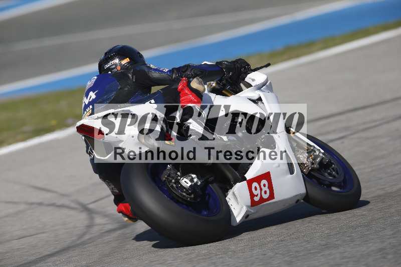 /Archiv-2024/02 29.01.-02.02.2024 Moto Center Thun Jerez/Gruppe gelb-yellow/98